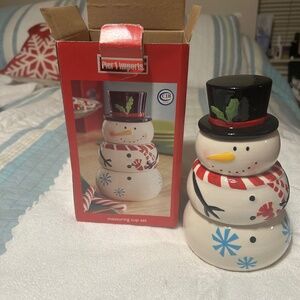 New in Box Pier 1 Imports snowman Measuring Cups